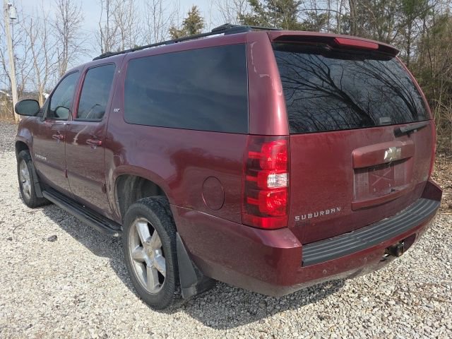 Used 2008 Chevrolet Suburban LT image 15