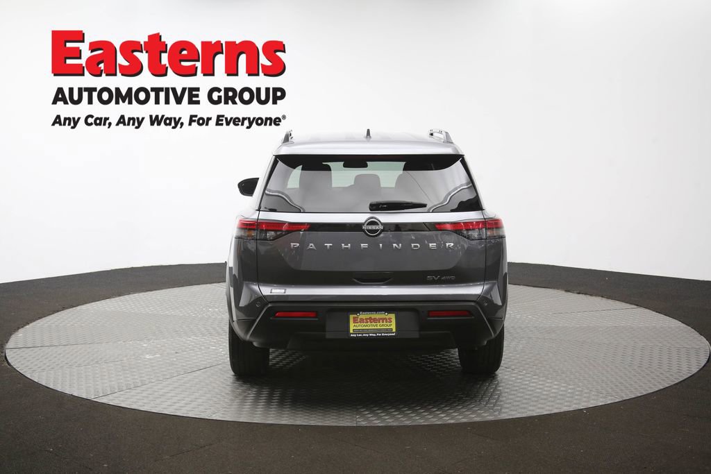 Used 2024 Nissan Pathfinder SV image 35