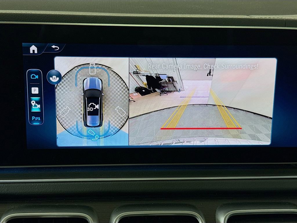 Used 2025 Mercedes-Benz GLS 450 4MATIC image 14