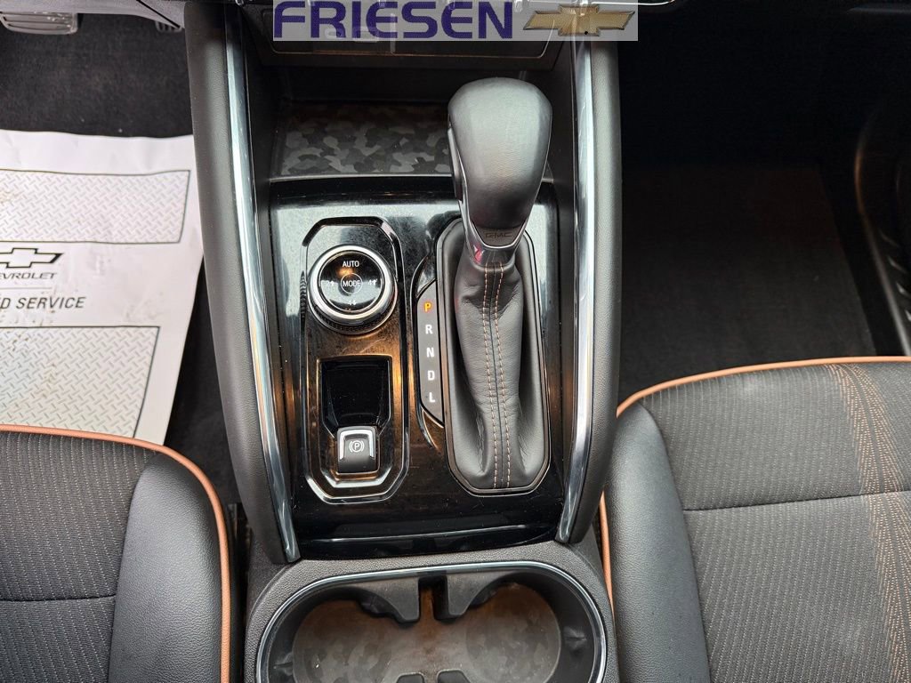 Used 2024 GMC Canyon AT4 w/ Canyon Safety Plus Package image 19