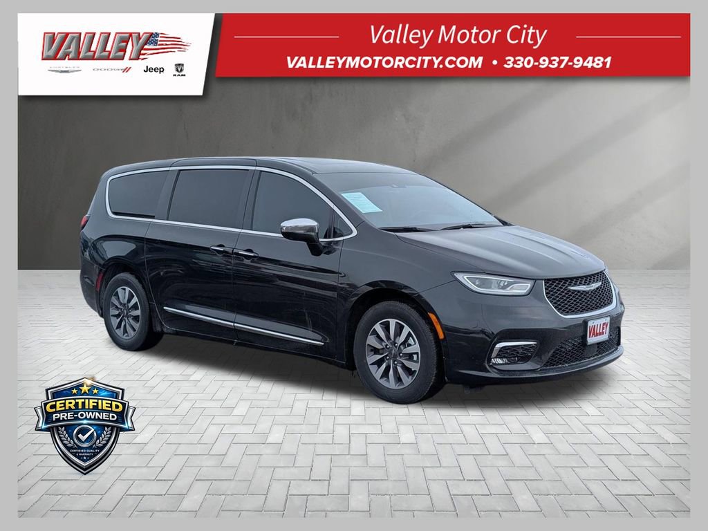 Used 2023 Chrysler Pacifica Limited