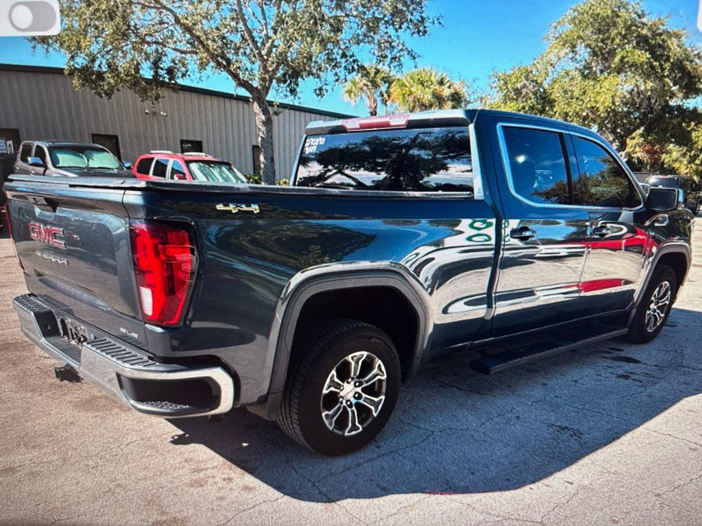 Used 2019 GMC Sierra 1500 SLE w/ SLE Value Package AWD/4WD image 3