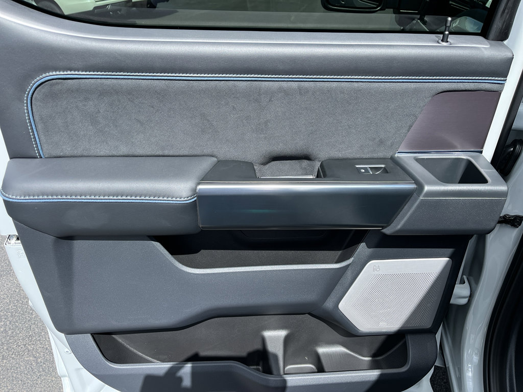 New 2026 Ford F350 Platinum AWD/4WD image 16