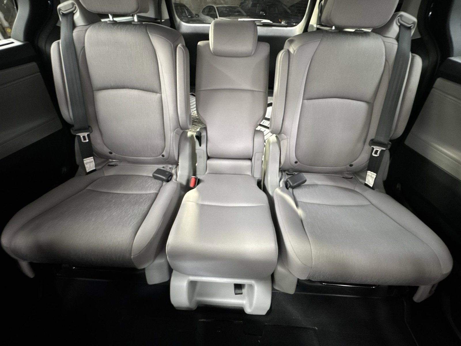 Used 2022 Honda Odyssey EX image 5