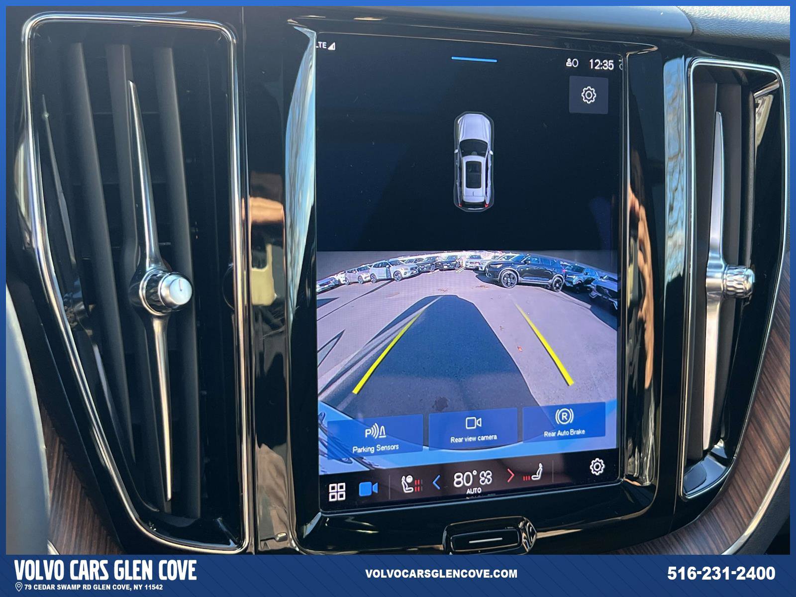 Used 2022 Volvo XC60 B5 Momentum w/ Climate Package image 28