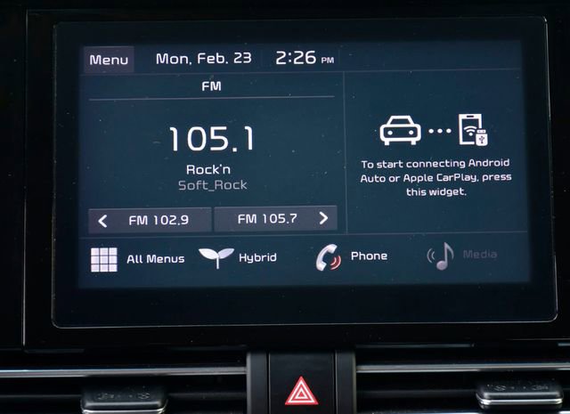 Certified 2022 Kia Niro LXS image 17