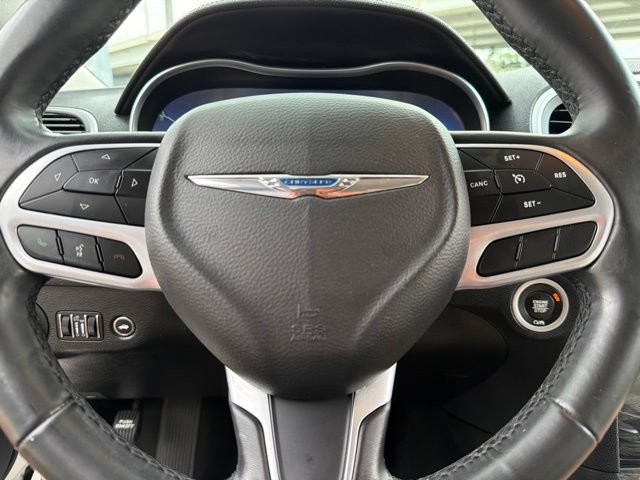 Used 2019 Chrysler 300 Touring L w/ Quick Order Package 22F RWD image 21
