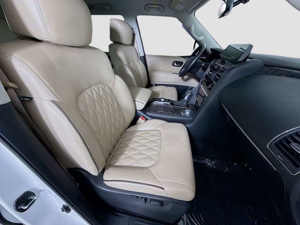 Used 2022 Nissan Armada Platinum image 30