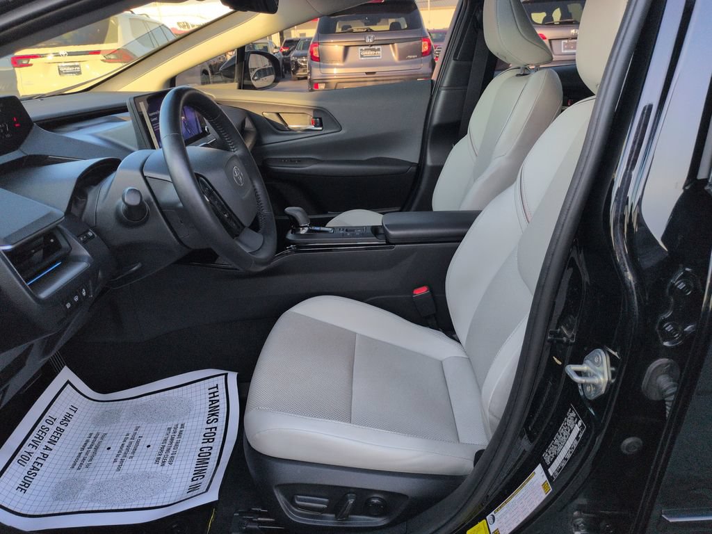 Certified 2024 Toyota Prius XLE AWD/4WD image 9