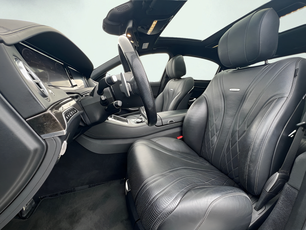 Used 2015 Mercedes-Benz S 63 AMG 4MATIC Sedan image 17