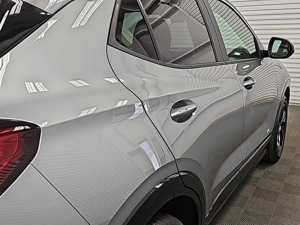 New 2026 Buick Encore GX Sport Touring image 9