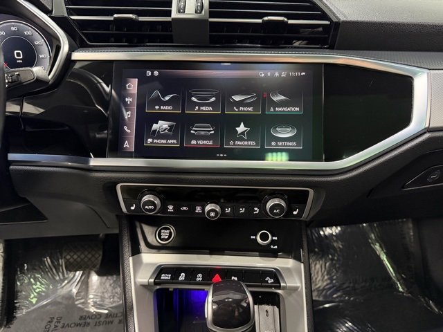 Used 2022 Audi Q3 2.0T Premium Plus w/ Premium Plus Package image 14