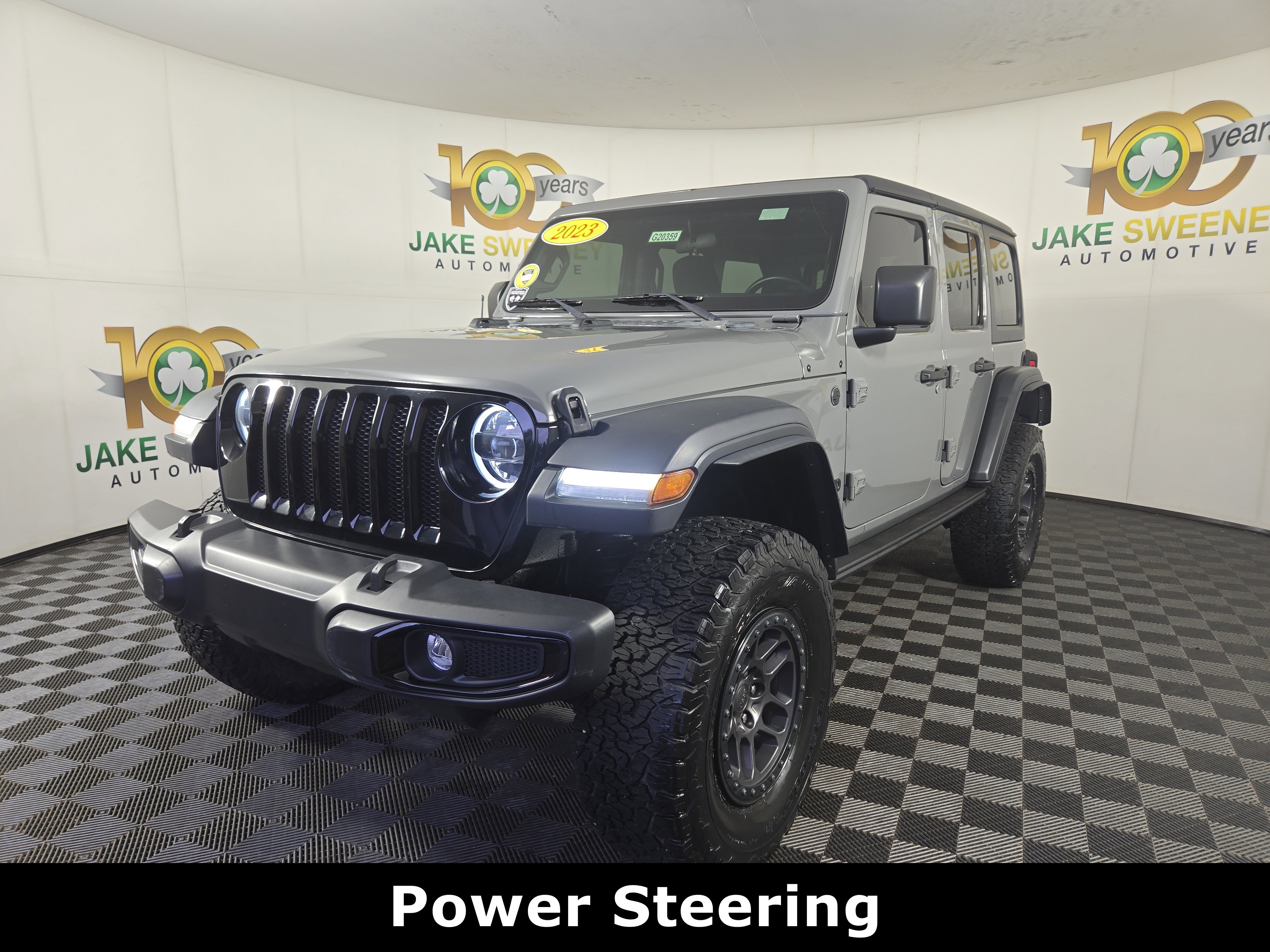 Used 2023 Jeep Wrangler Unlimited Sport AWD/4WD image 3