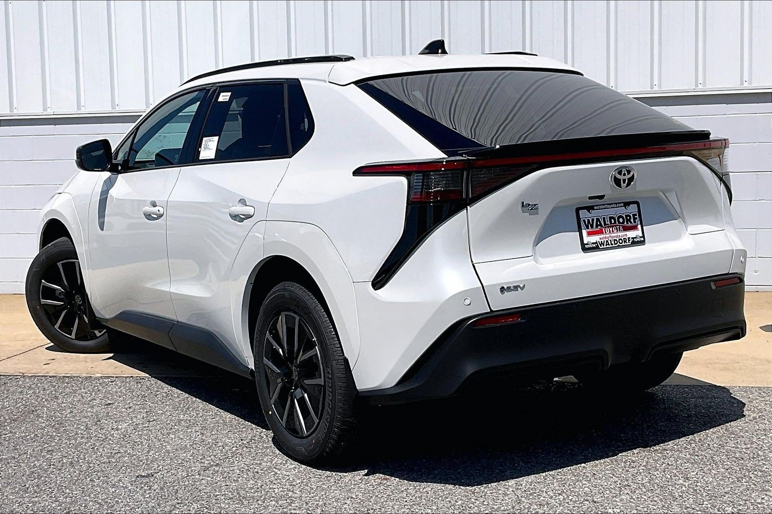 New 2026 Toyota bZ FWD image 3