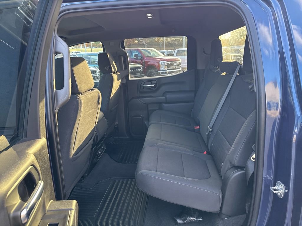 Used 2021 Chevrolet Silverado 1500 LT w/ Z71 Off-Road Package AWD/4WD image 15