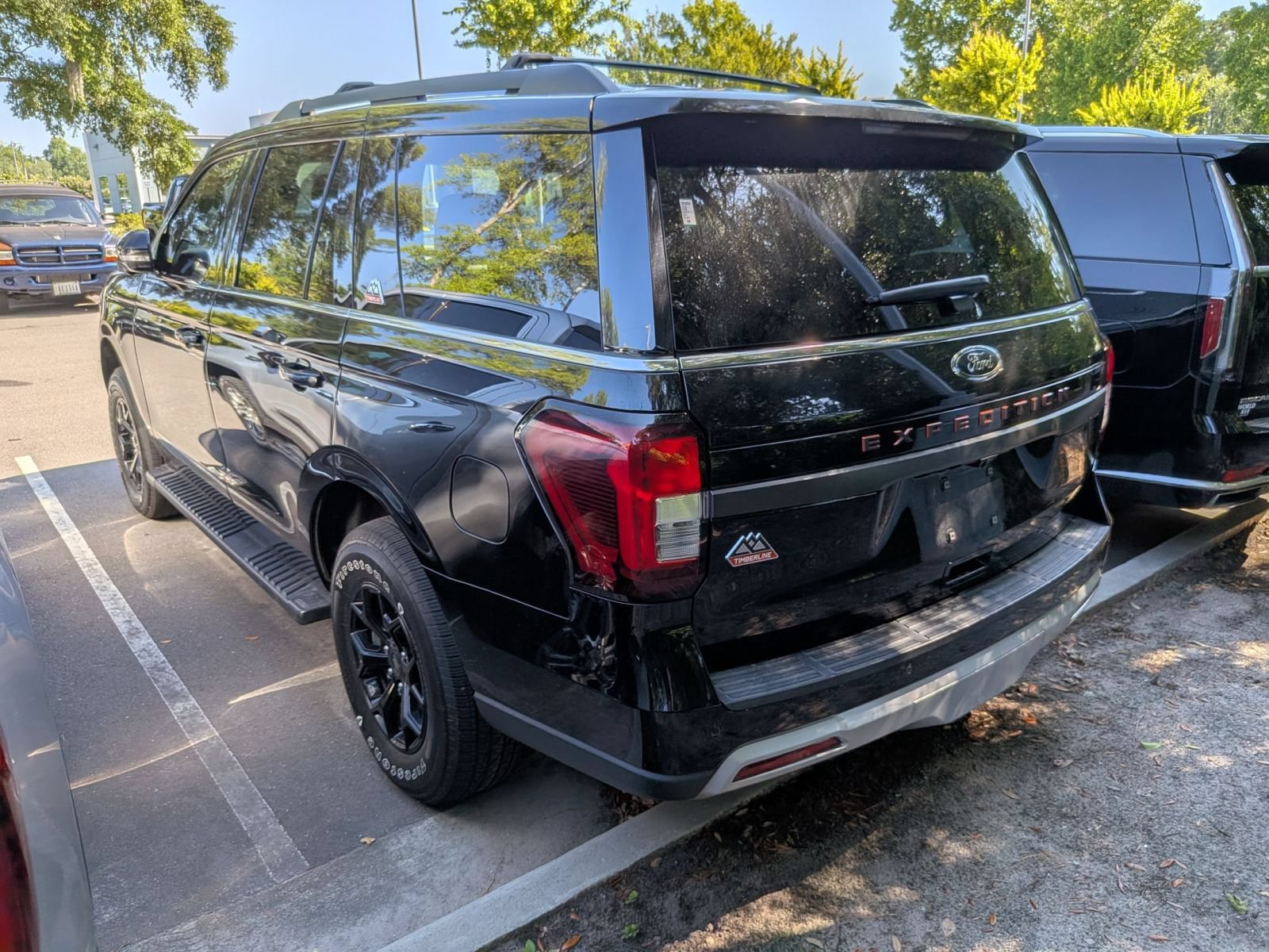 Used 2022 Ford Expedition Timberline AWD/4WD image 4