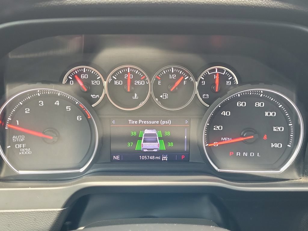 Used 2021 Chevrolet Silverado 1500 LT AWD/4WD image 27