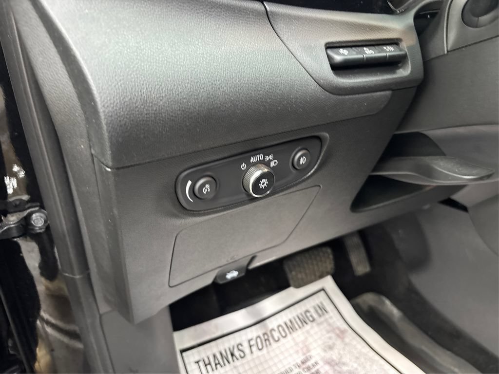 Used 2023 Buick Encore GX Essence w/ Advanced Technology Package AWD/4WD image 36