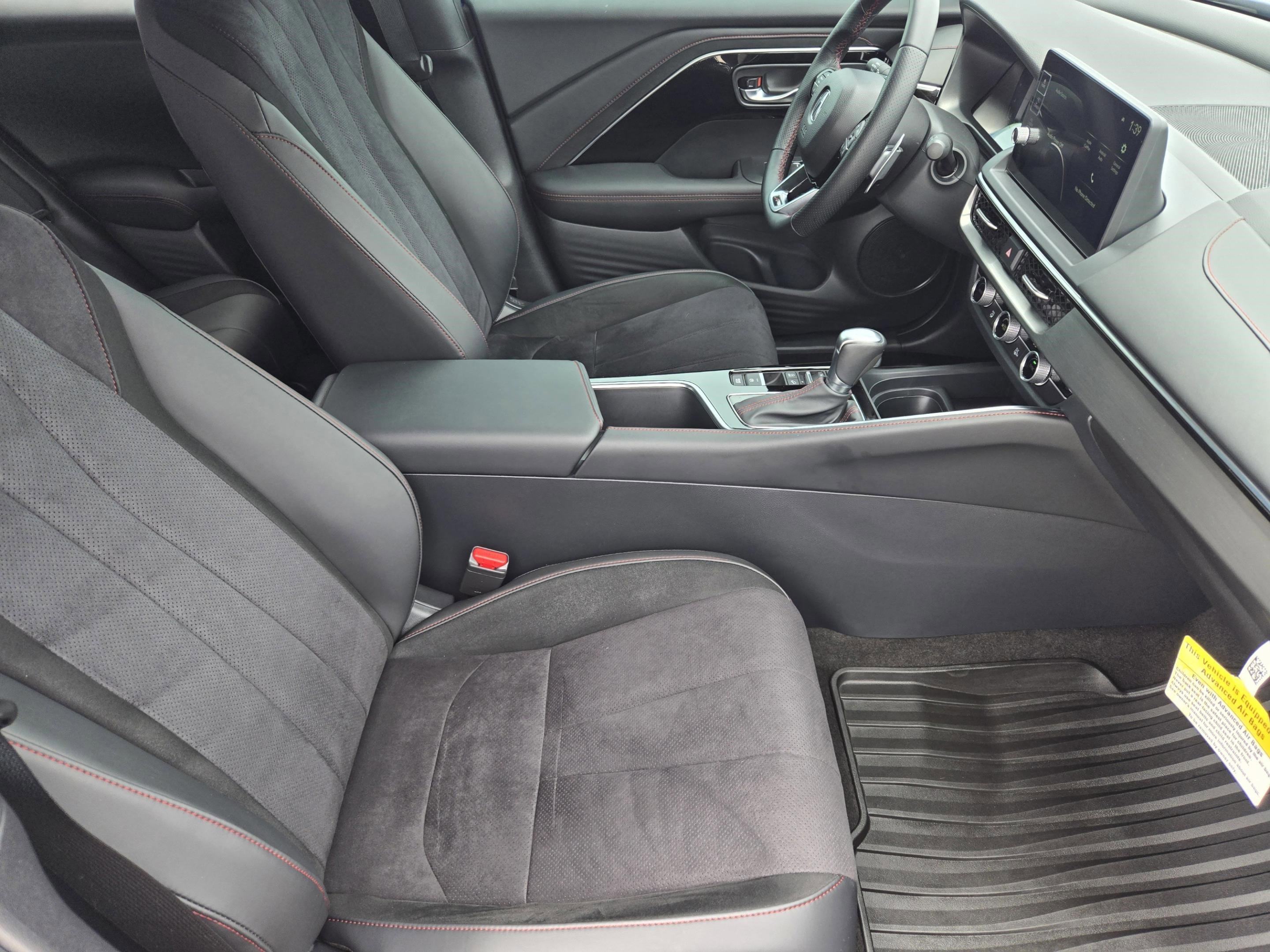 Certified 2025 Acura ADX A-Spec AWD/4WD image 7