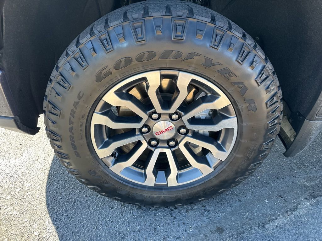 Used 2022 GMC Sierra 1500 AT4 w/ AT4 Premium Package image 37