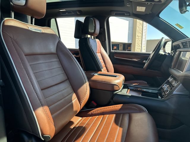 Certified 2024 GMC Yukon Denali Ultimate AWD/4WD image 18