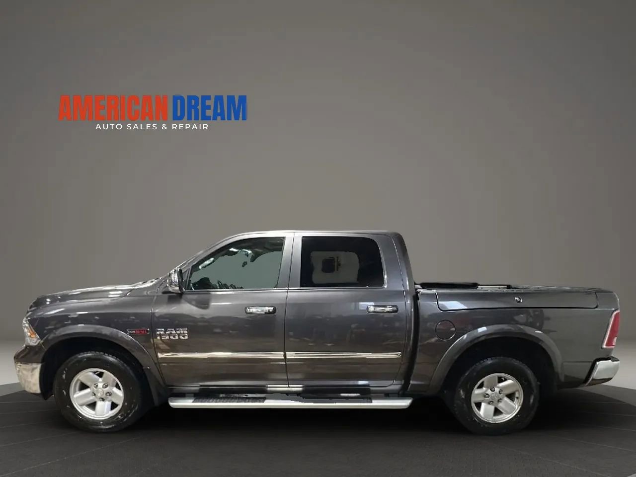 Used 2015 RAM 1500 Limited AWD/4WD image 2