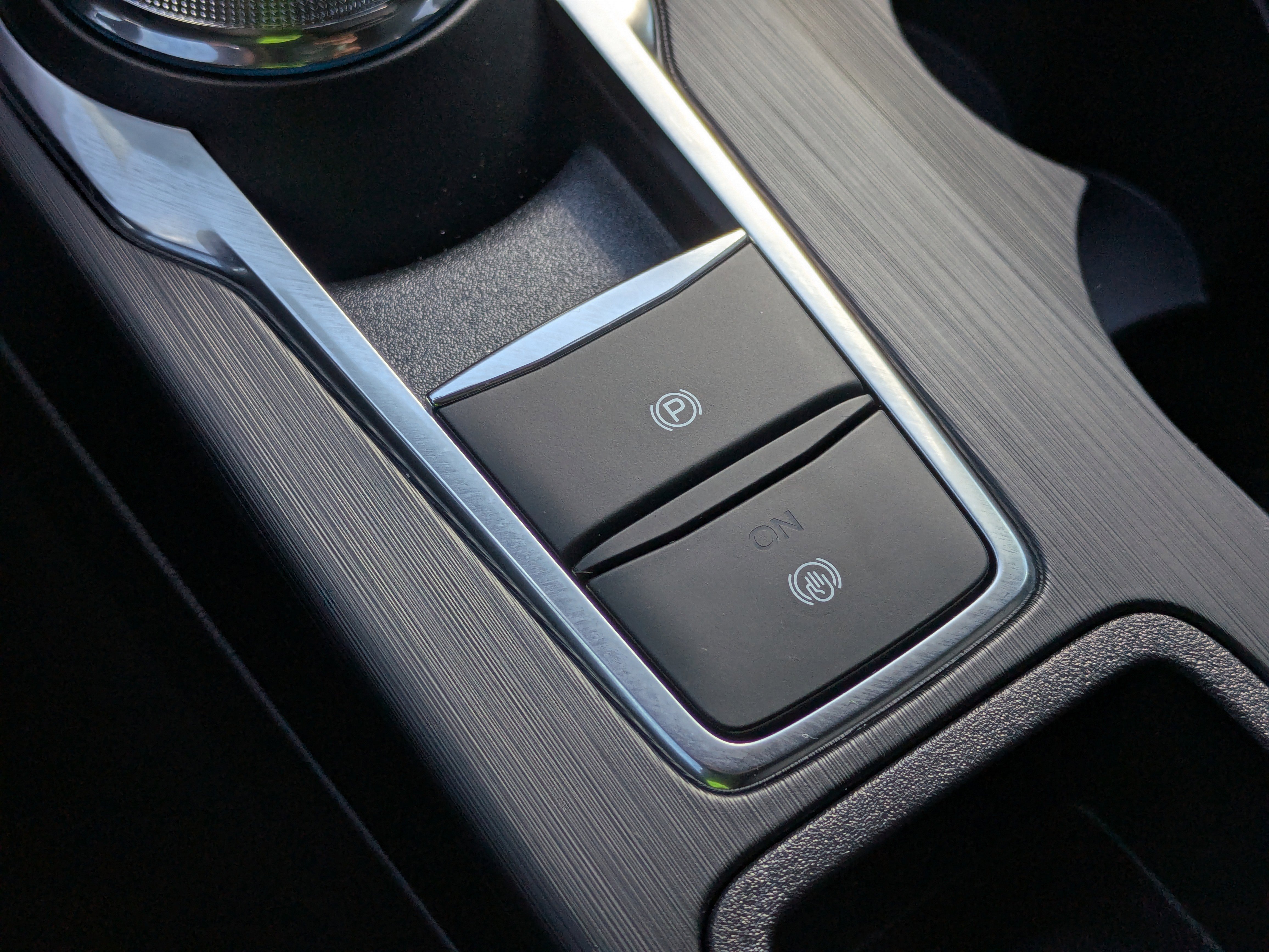 New 2026 Ford Escape ST-Line w/ Tech Pack #1 image 32