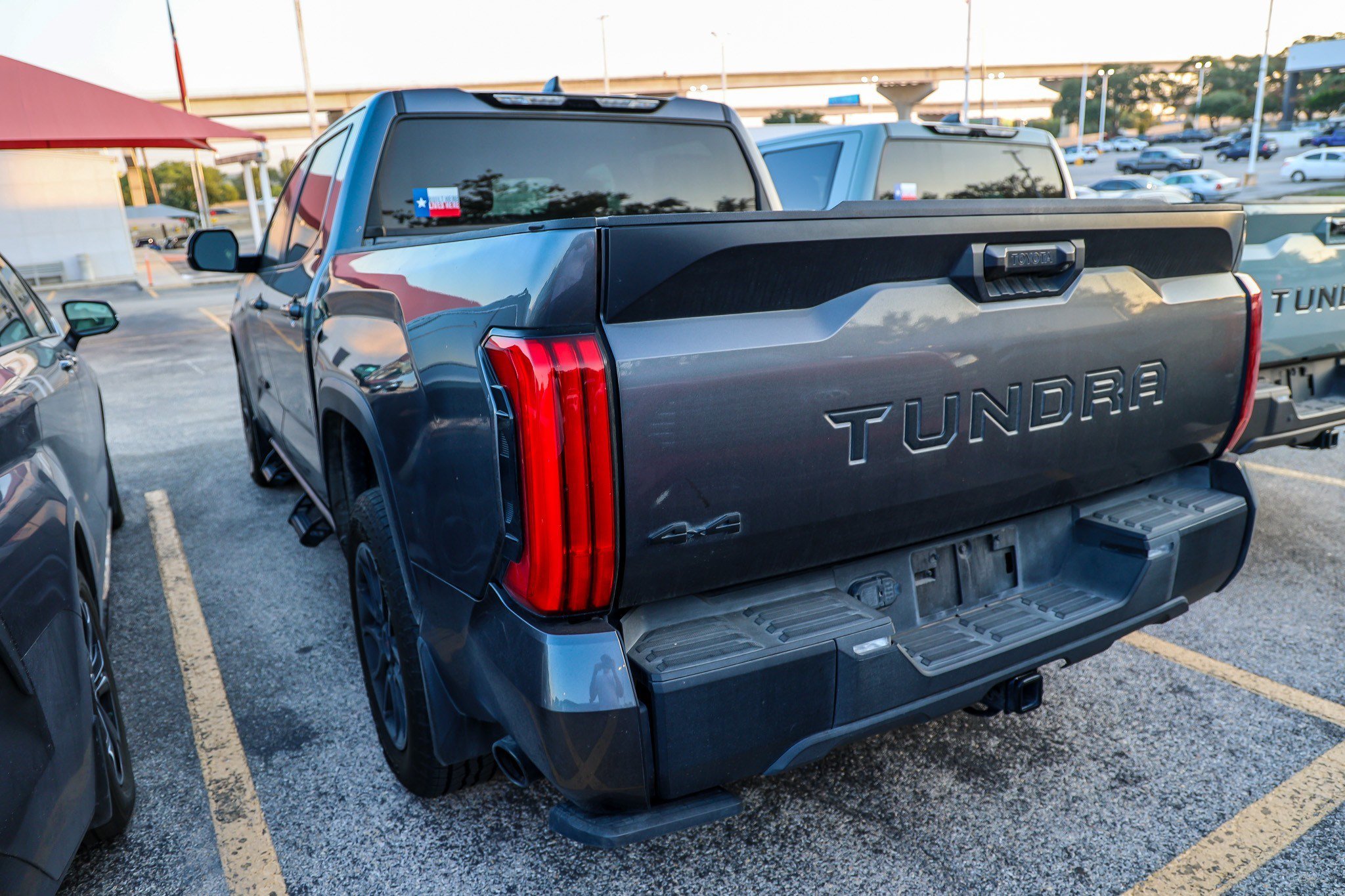 Used 2024 Toyota Tundra SR5 w/ SR5 Premium Package AWD/4WD image 10