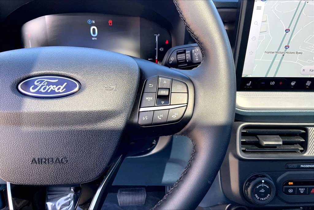 Used 2025 Ford Maverick Lariat w/ Black Appearance Package AWD/4WD image 18