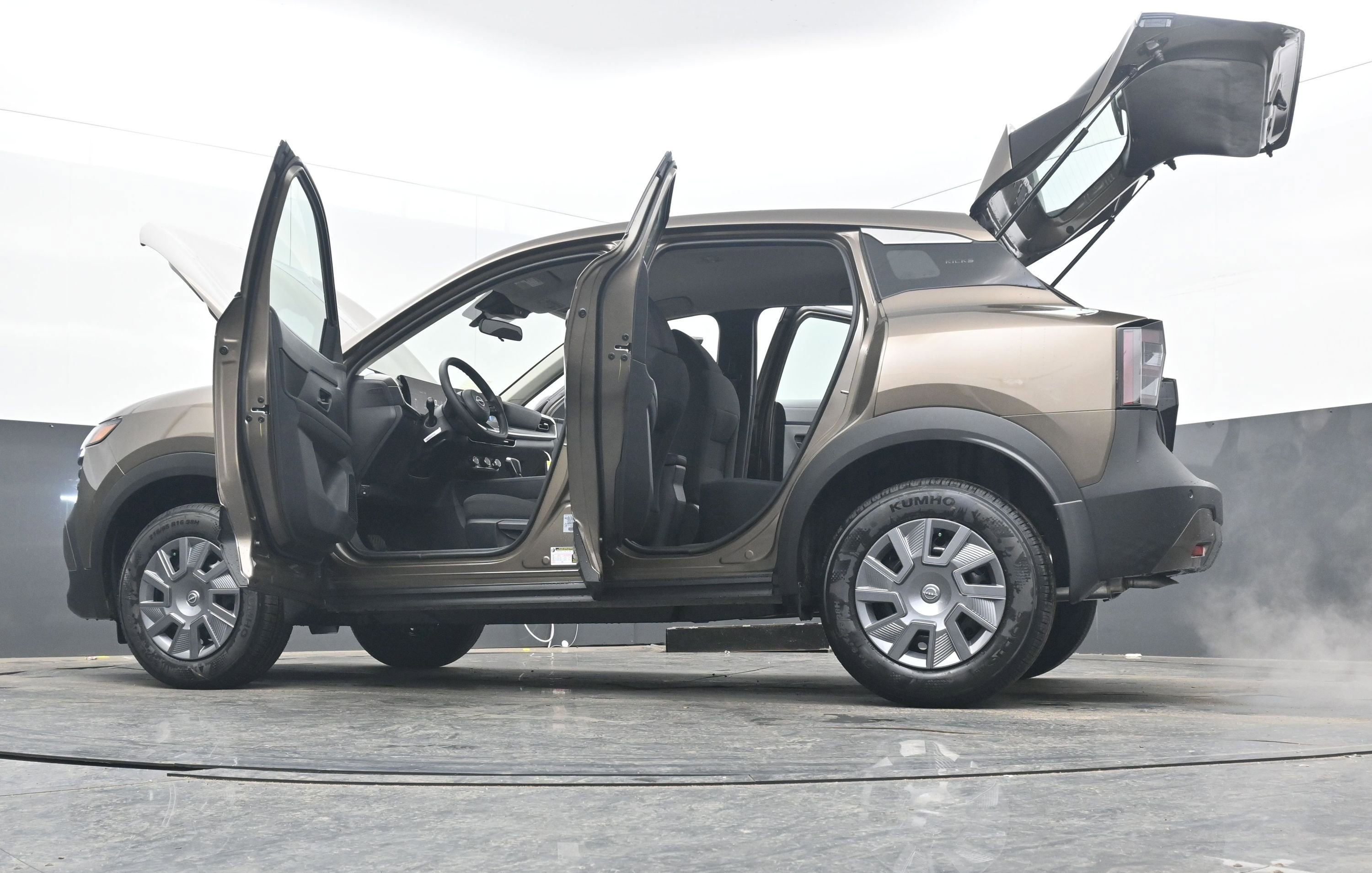 New 2026 Nissan Kicks S image 41