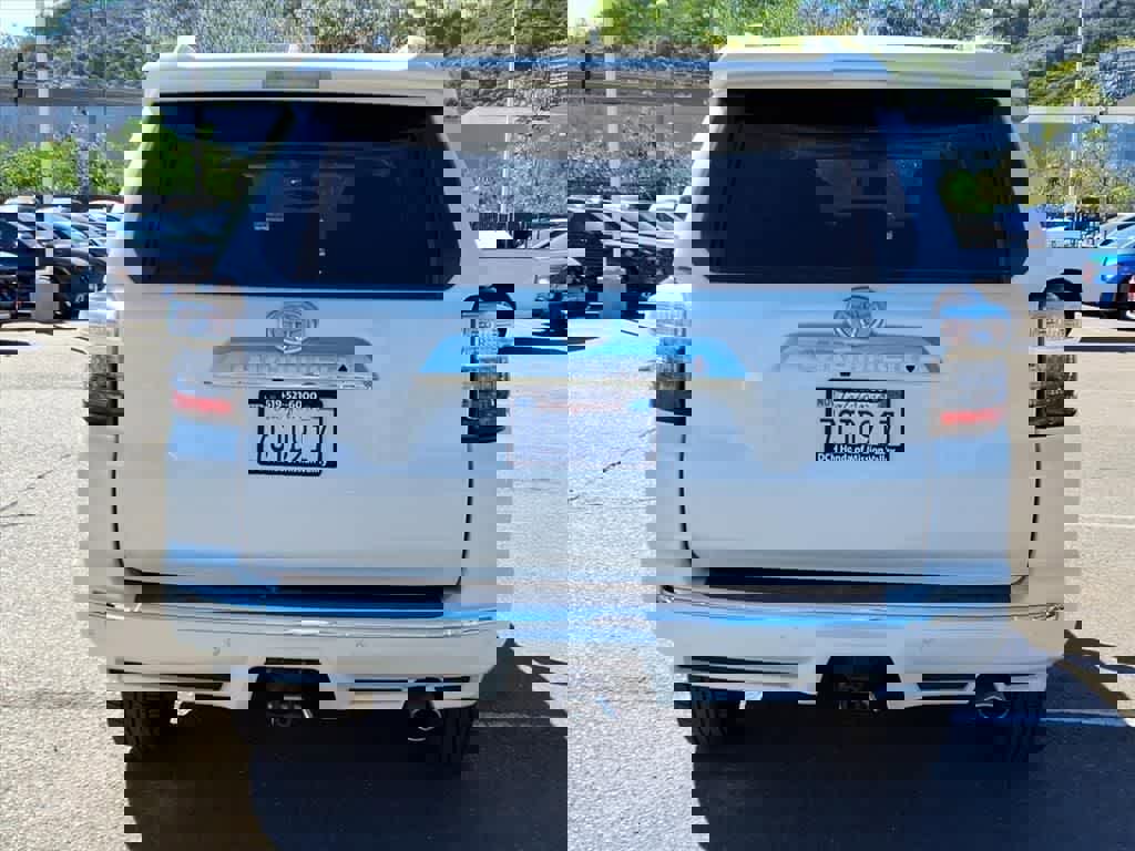 Used 2014 Toyota 4Runner Limited image 5