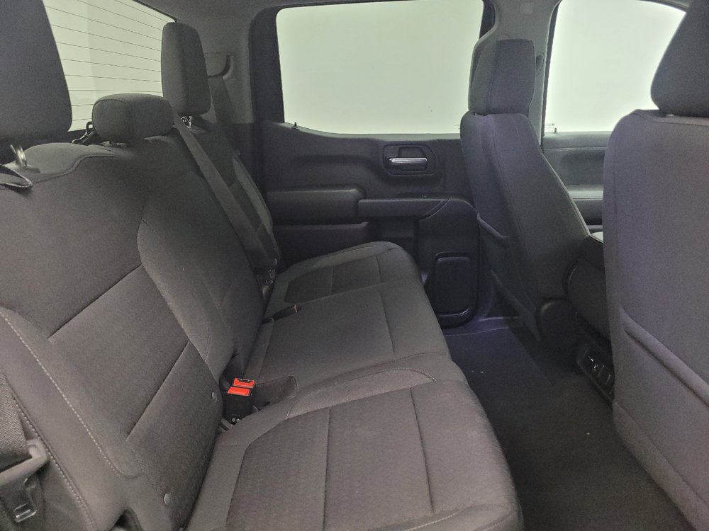 Used 2022 Chevrolet Silverado 1500 LT AWD/4WD image 19