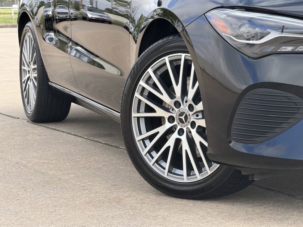 Used 2025 Mercedes-Benz CLA 250 4MATIC image 12