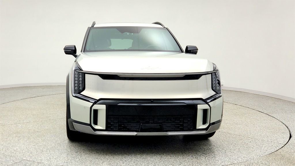 Used 2024 Kia EV9 GT-Line AWD/4WD image 2