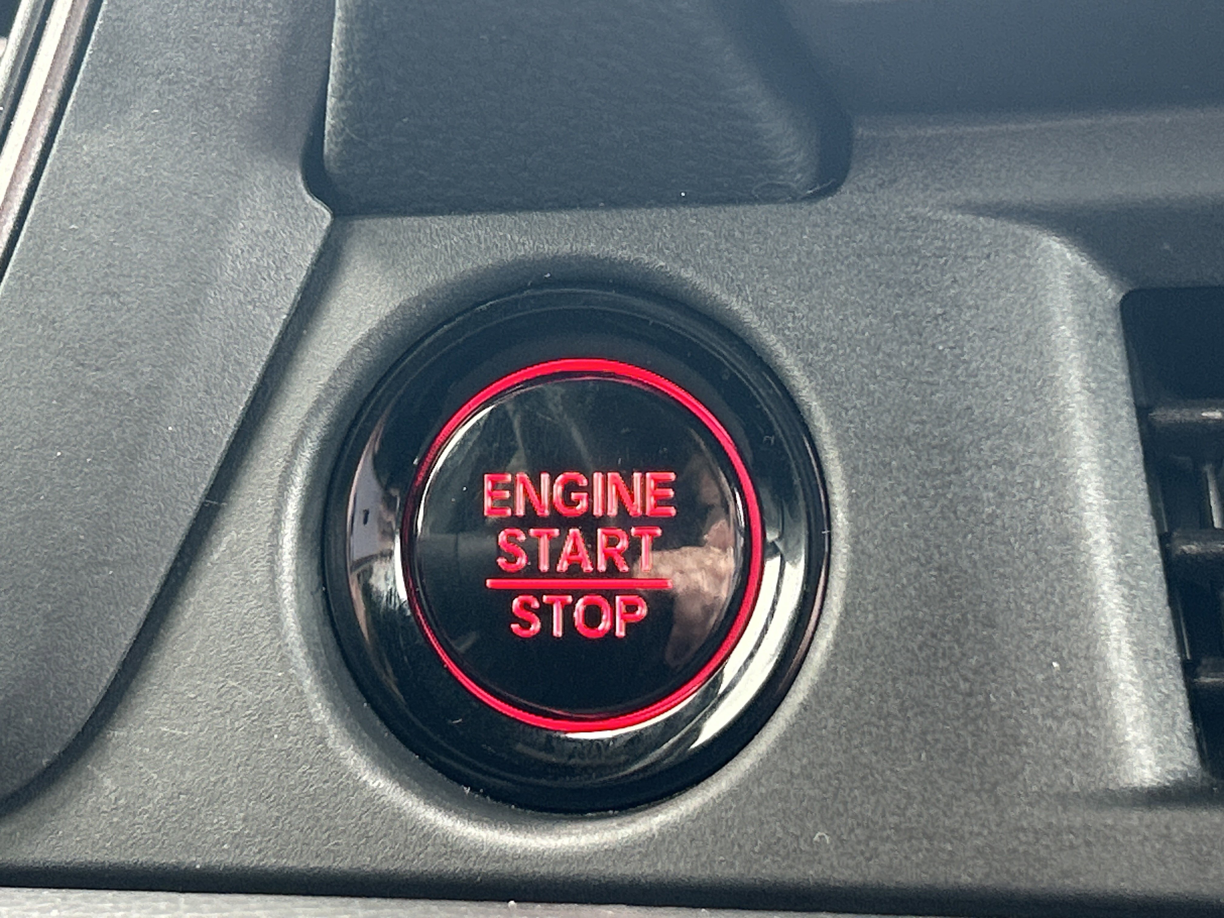 Certified 2025 Honda Pilot TrailSport image 15