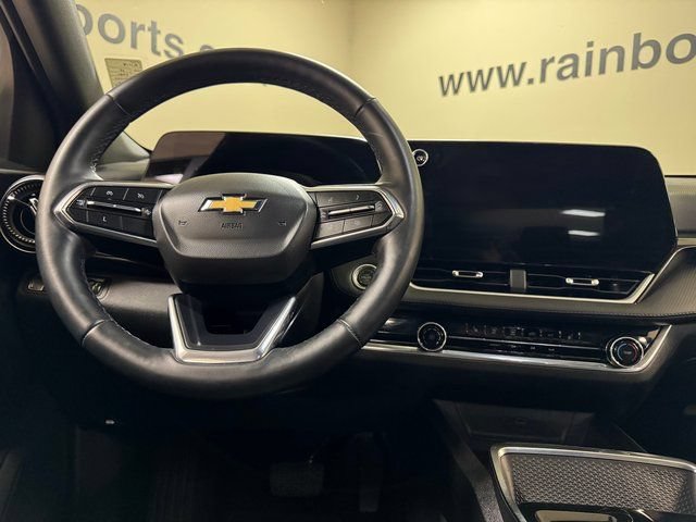 Used 2025 Chevrolet Equinox LT FWD image 9