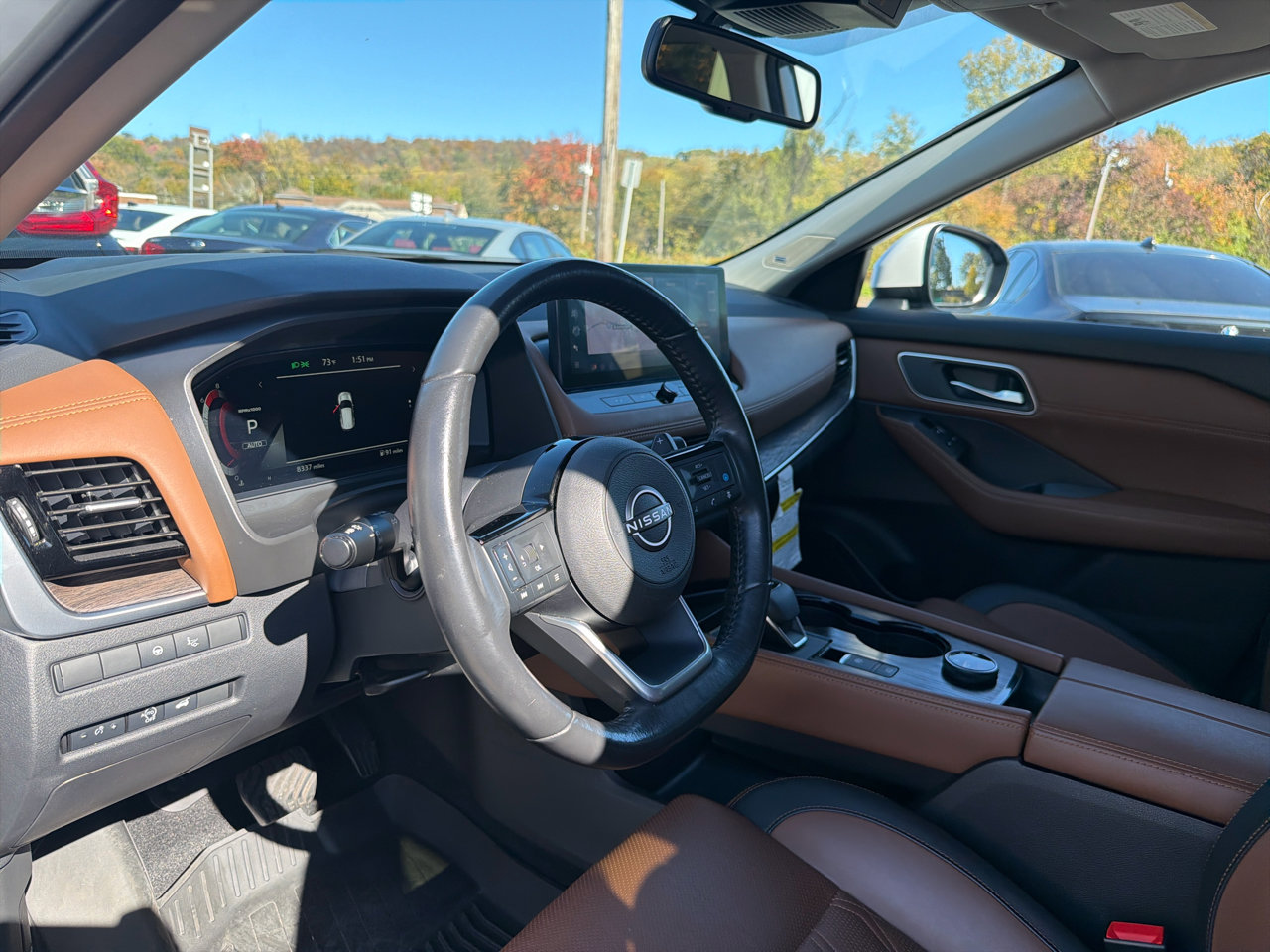 Used 2024 Nissan Rogue Platinum w/ Platinum Premium Package image 18