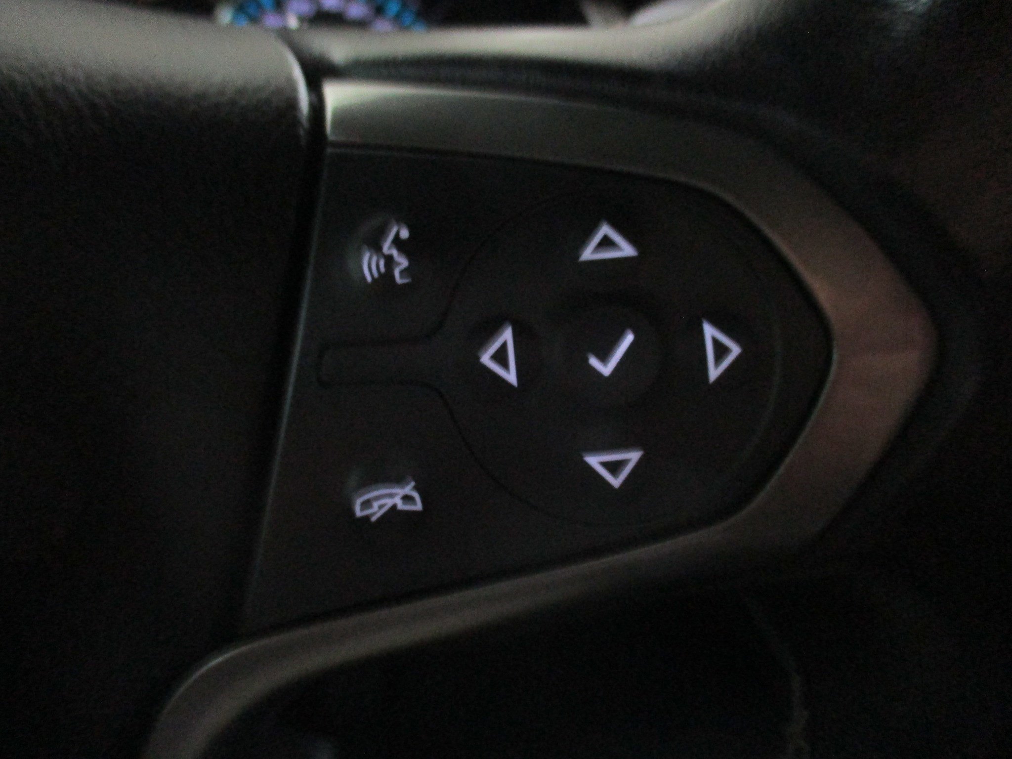 Used 2019 Chevrolet Tahoe LS image 28