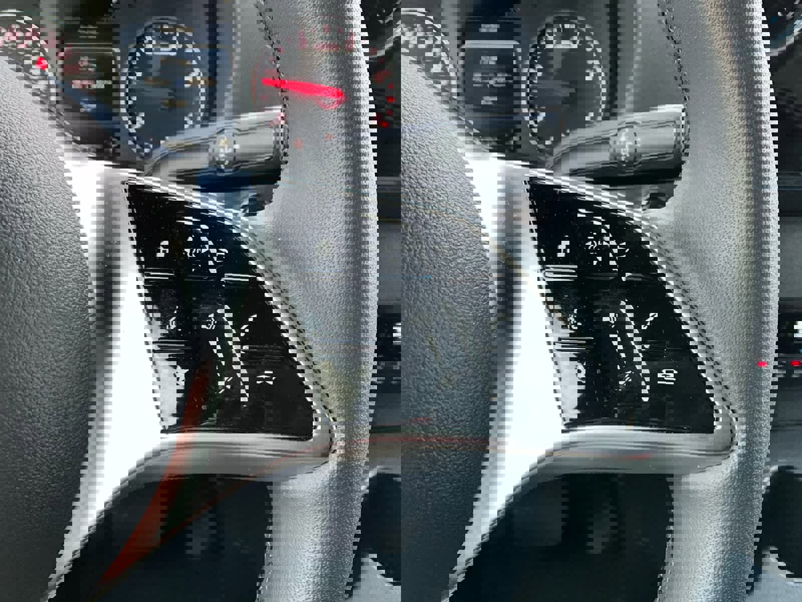 Used 2025 Mercedes-Benz Sprinter 2500 image 17