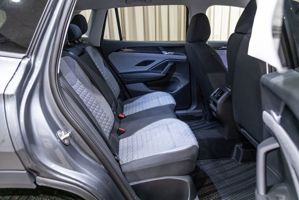 New 2026 Volkswagen Tiguan S AWD/4WD image 12
