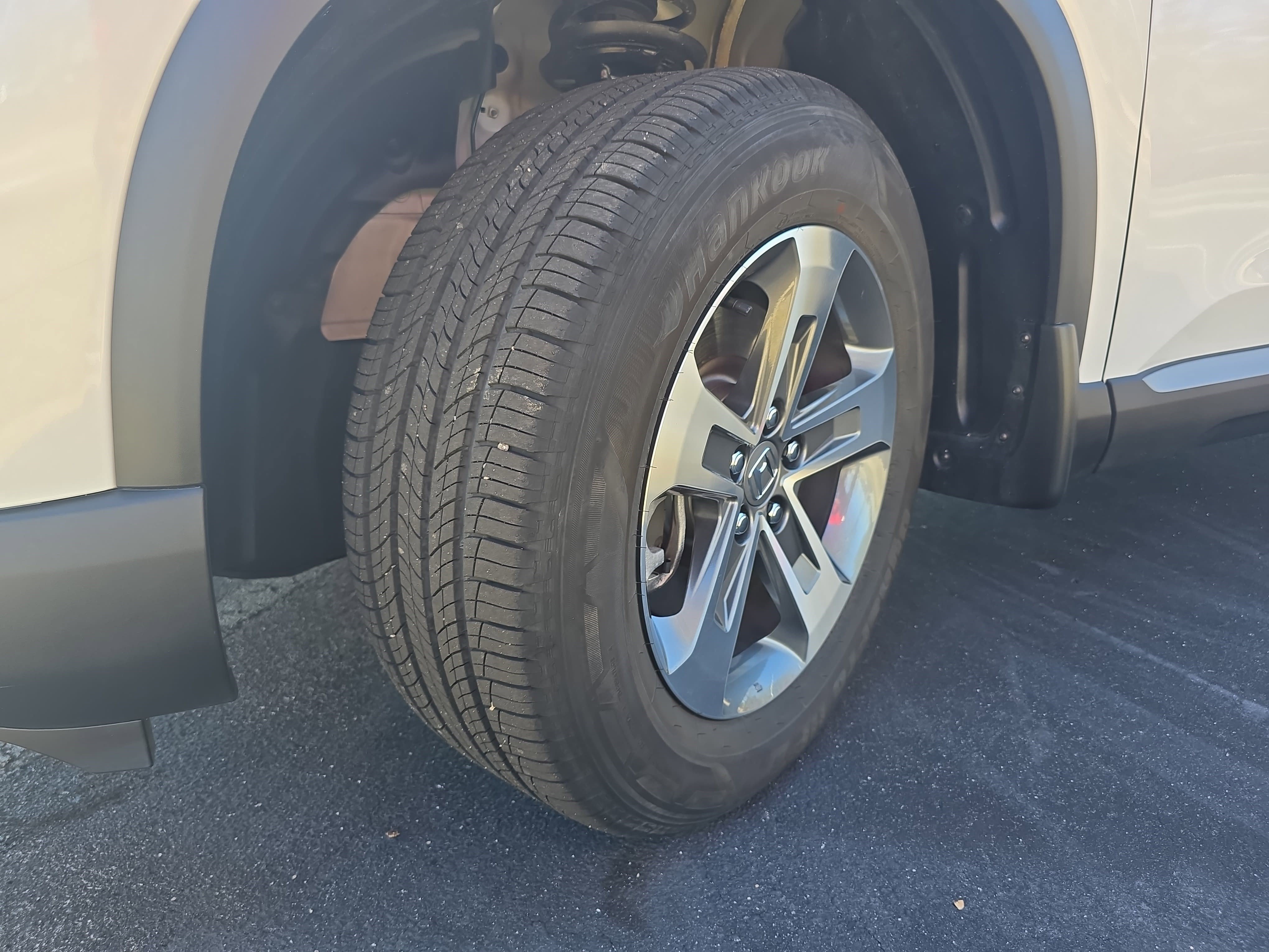 Used 2025 Honda Pilot EX-L image 33