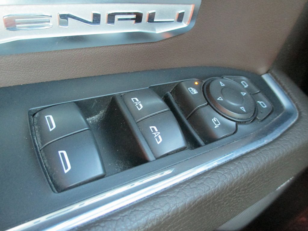 Used 2024 GMC Sierra 1500 Denali image 29