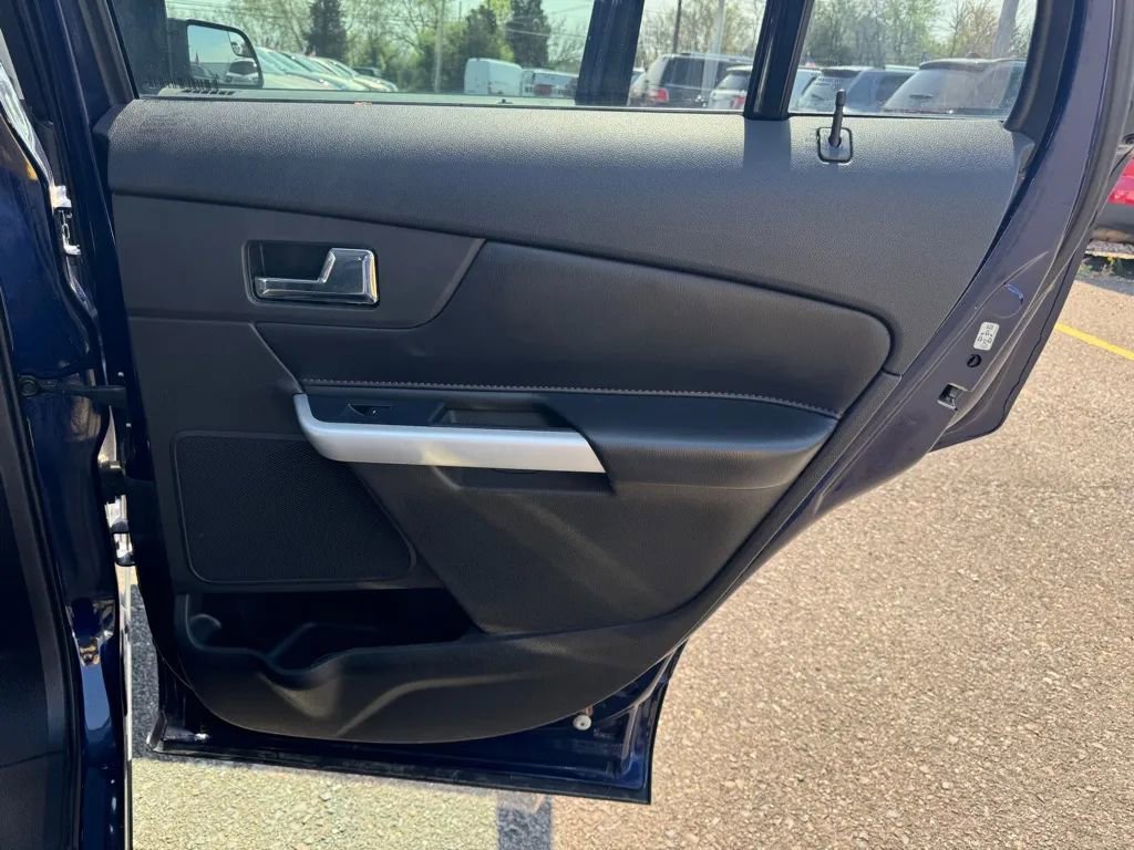 Used 2011 Ford Edge SEL w/ 202A Rapid Spec Order Code image 20