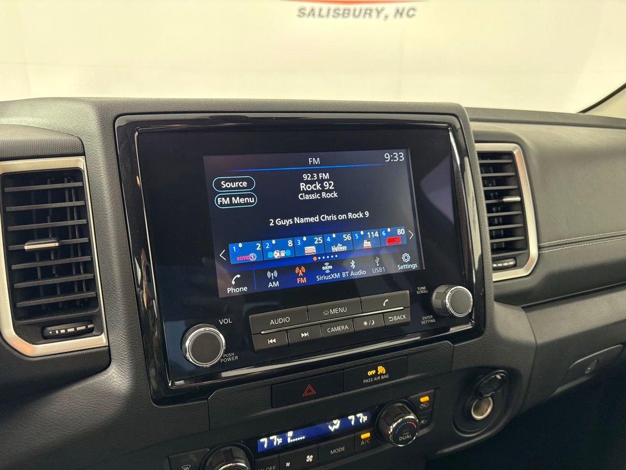 Used 2022 Nissan Frontier SV image 13