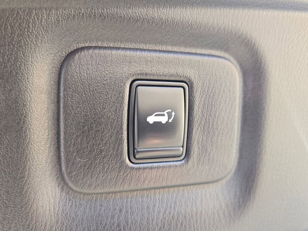 Used 2014 INFINITI QX60 AWD w/ Premium Package image 18