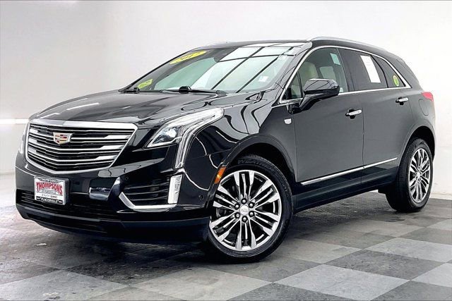 Used 2017 Cadillac XT5 Premium Luxury w/ Driver Assist Package image 11
