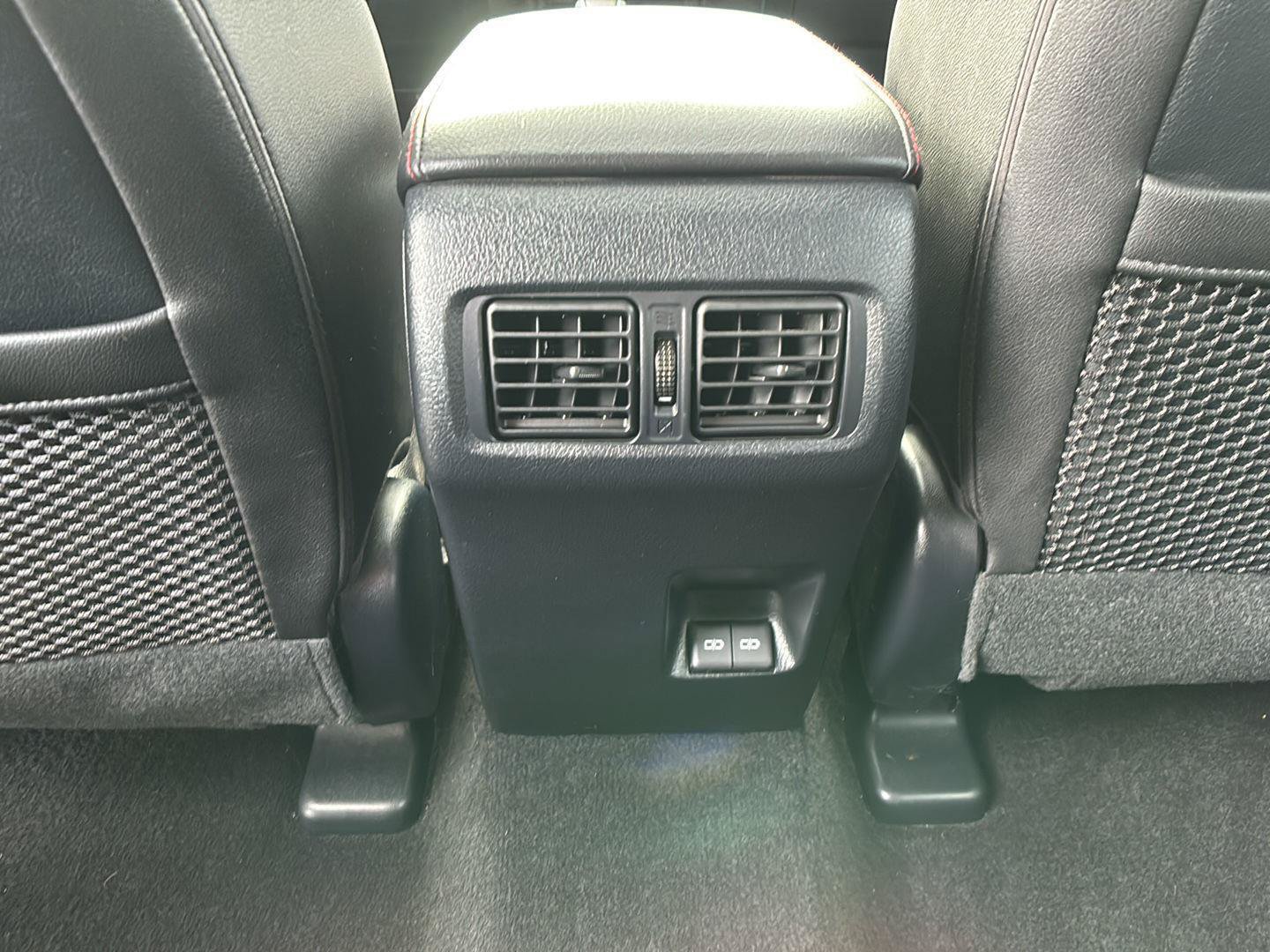 Used 2023 Toyota 4Runner TRD Off-Road Premium w/ Off Road Premium Plus Package AWD/4WD image 25