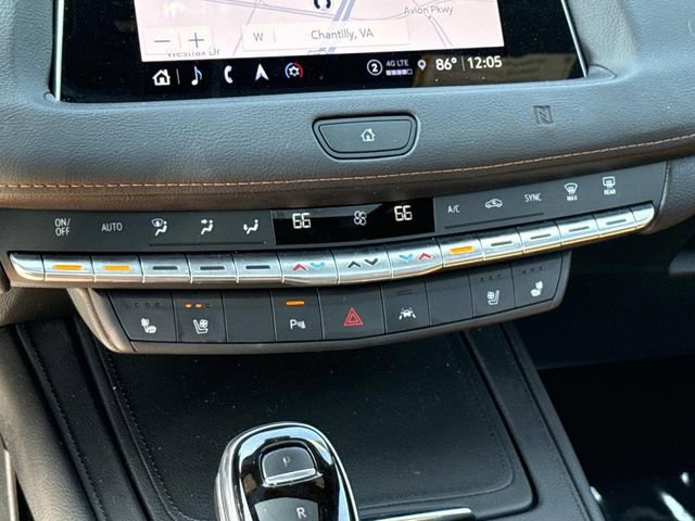 Used 2021 Cadillac XT4 Premium Luxury image 19