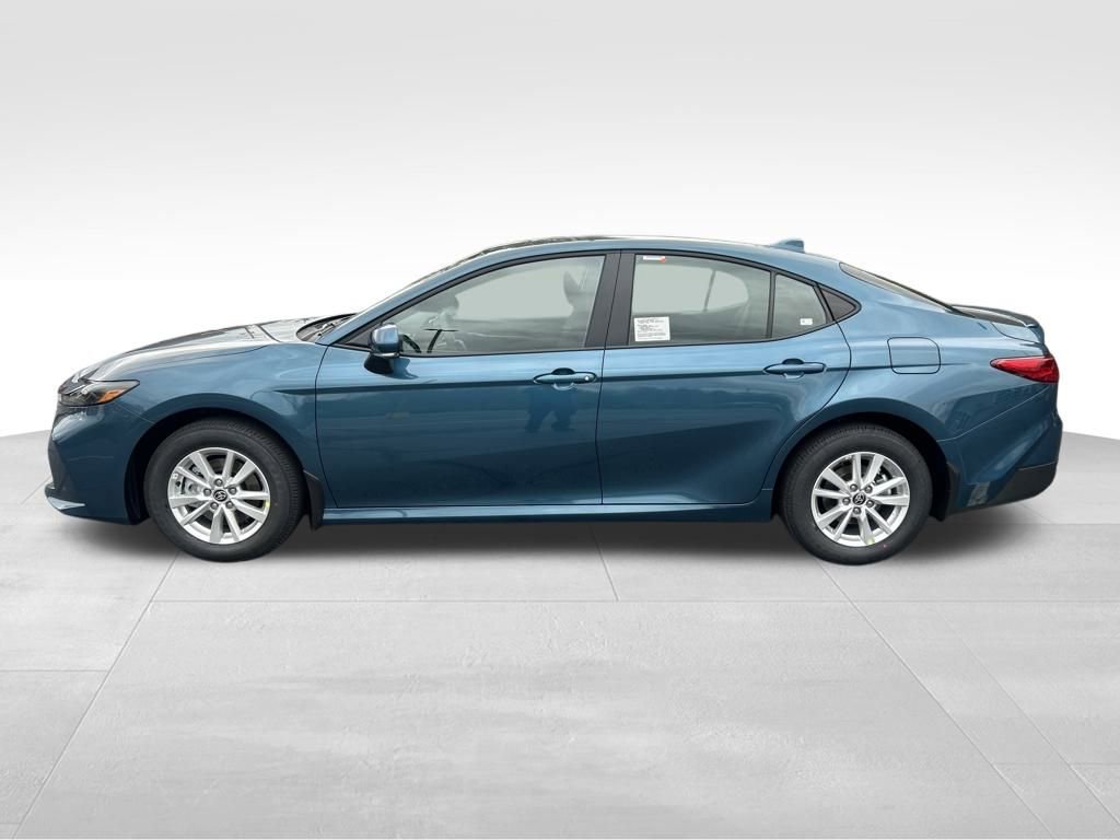 New 2026 Toyota Camry LE image 2