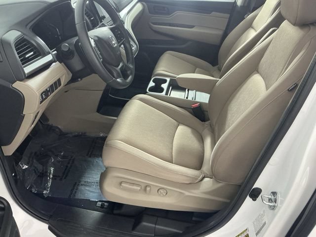 Certified 2024 Honda Odyssey EX image 8